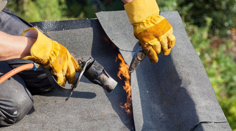 Professional flood damage restoration services in Coffeyville, KS